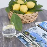 La Valle Delle Ferriere Bed & Breakfast