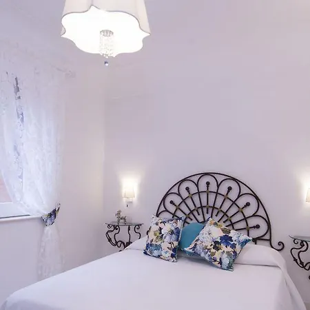 La Valle Delle Ferriere Bed & Breakfast Amalfi