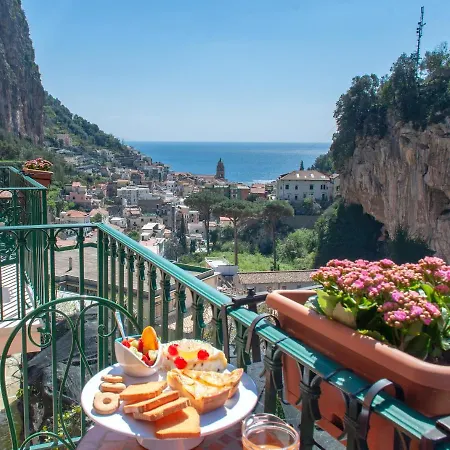 La Valle Delle Ferriere 4*