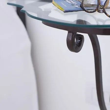 ラ ヴァッレ デッレ フェッリエーレ ベッド・アンド・ブレックファスト 4*