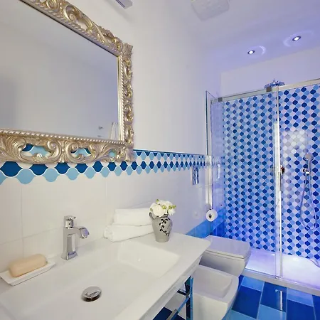 ラ ヴァッレ デッレ フェッリエーレ 4*