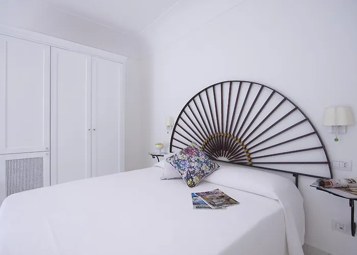 La Valle Delle Ferriere فندق مبيت وإفطار أمالفي